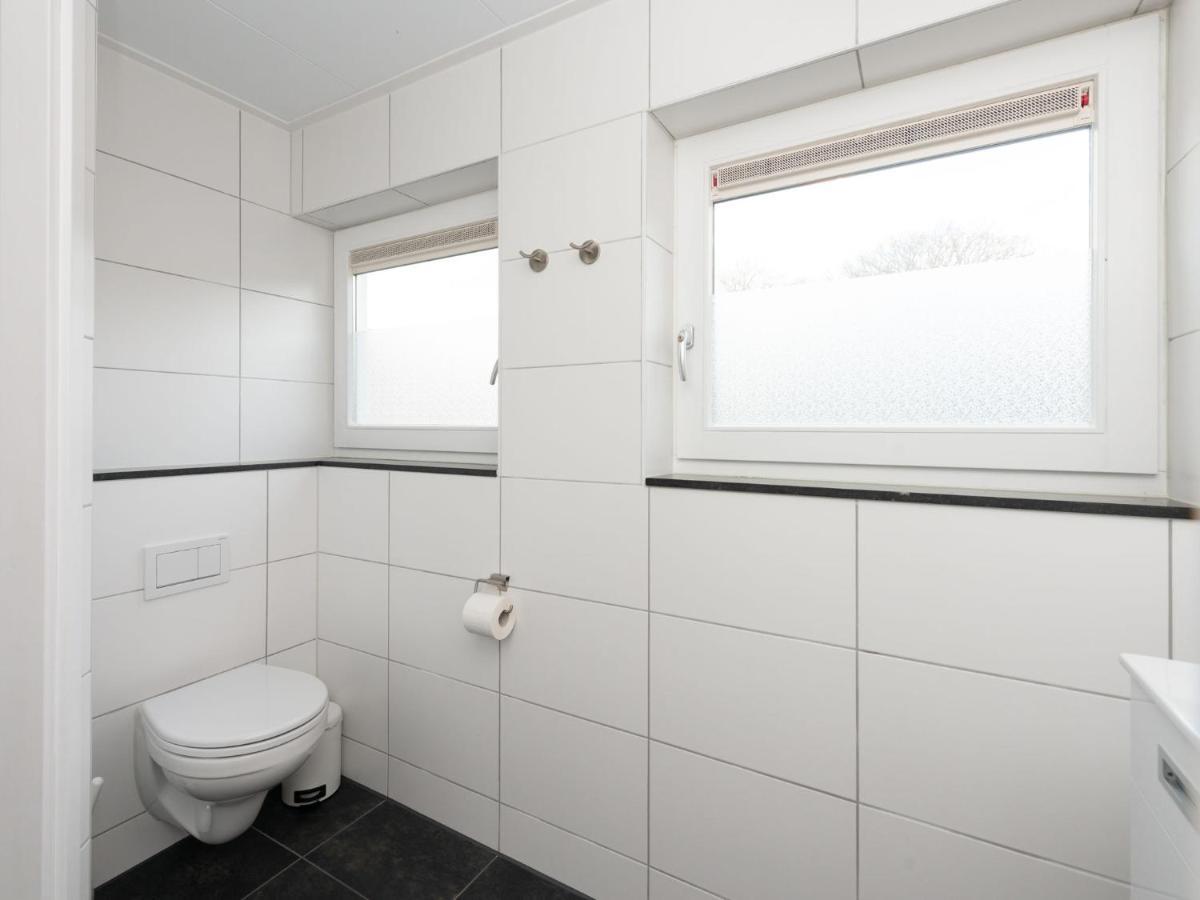 Quaint Apartment In Schoorl Near Tennis Court Exterior photo